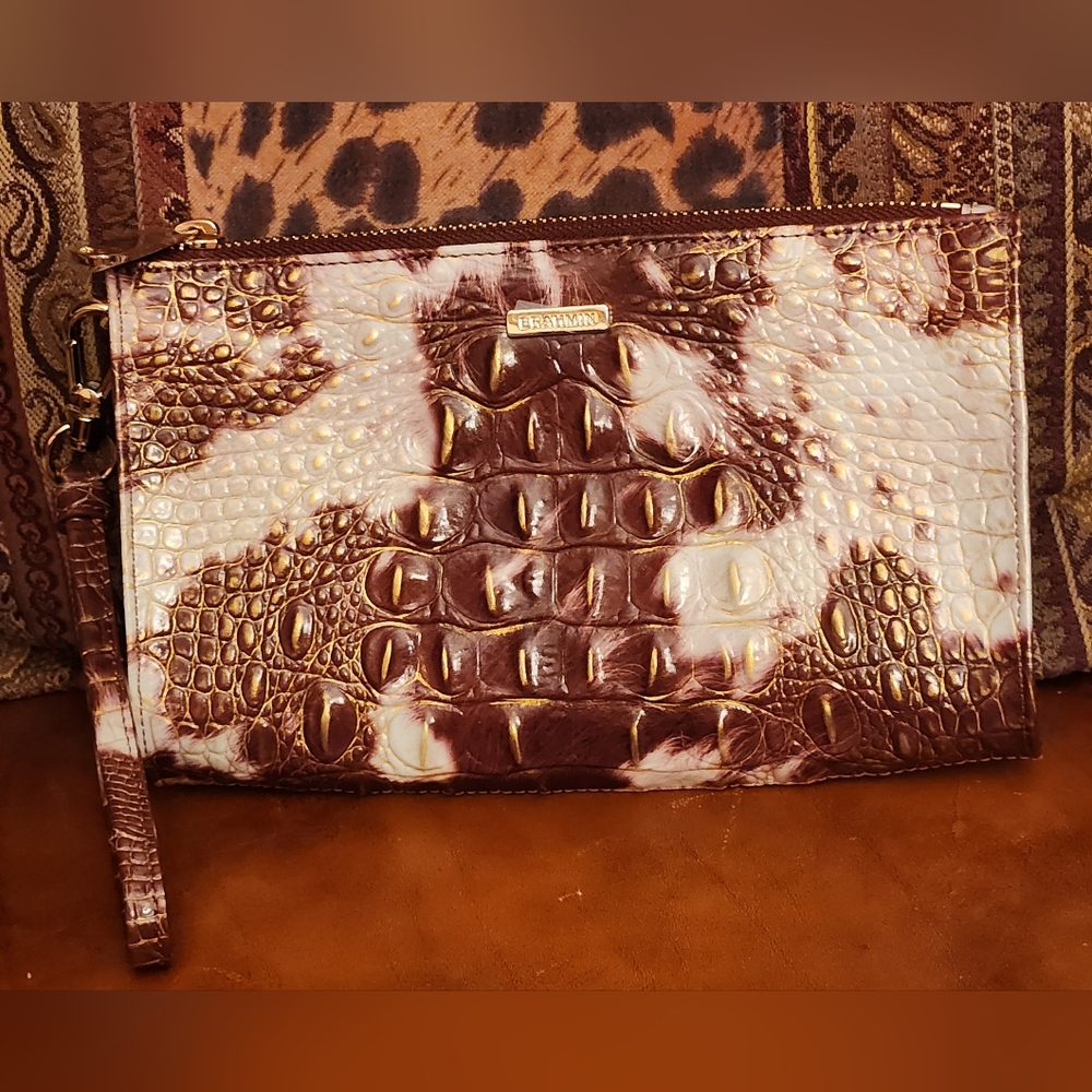 NWT BRAHMIN Daisy wristlet, Summer Rodeo, melbourne genuine Leather